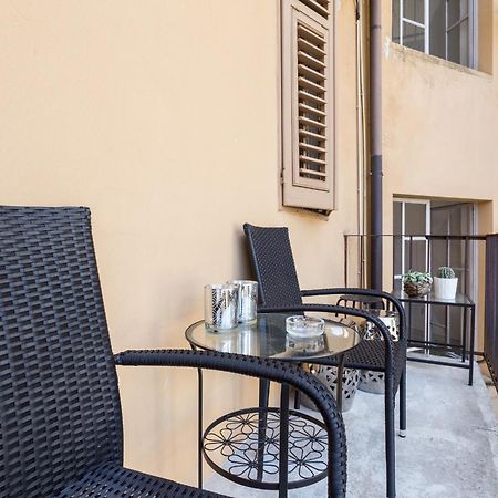 La Casa Di Gatsby Lusso In Pieno Centro Con Parcheggio Appartement Gorizia Buitenkant foto