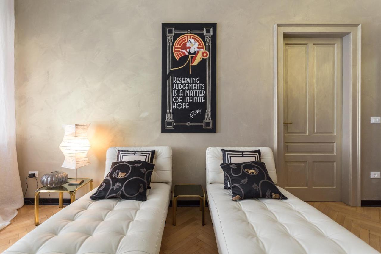 La Casa Di Gatsby Lusso In Pieno Centro Con Parcheggio Appartement Gorizia Buitenkant foto